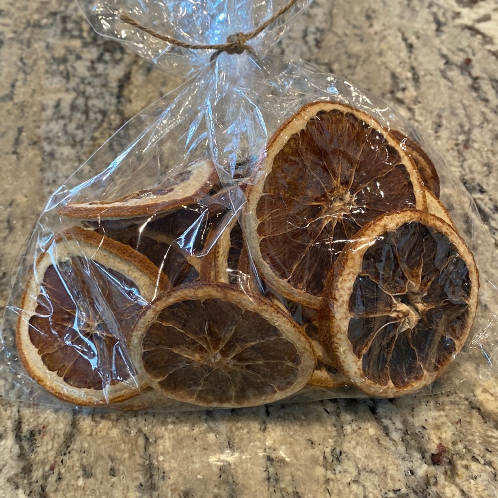 Dried orange slices